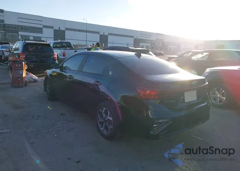 2021 Kia Forte Lxs из США, поврежденный, VIN 3KPF24AD3ME376346